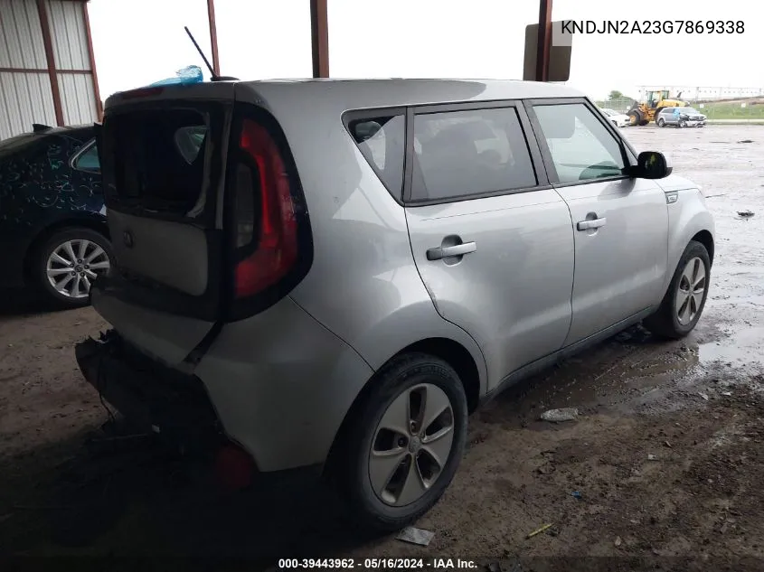 KNDJN2A23G7869338 2016 Kia Soul