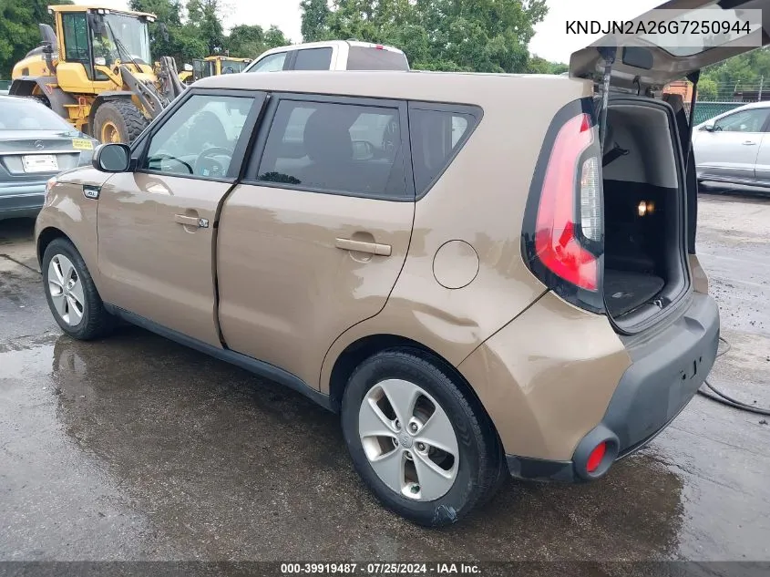 KNDJN2A26G7250944 2016 Kia Soul