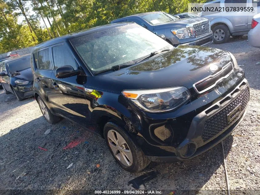 KNDJN2A21G7839559 2016 Kia Soul