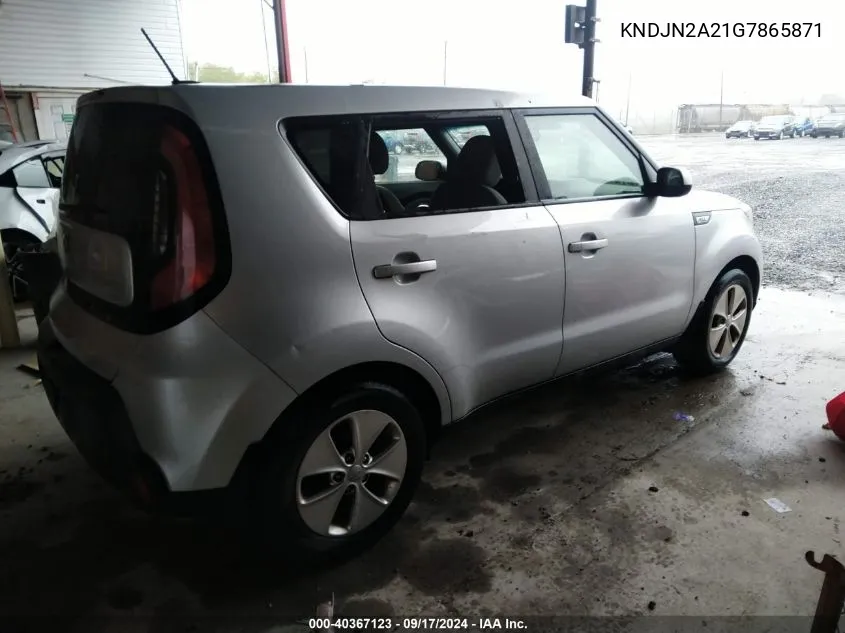 KNDJN2A21G7865871 2016 Kia Soul