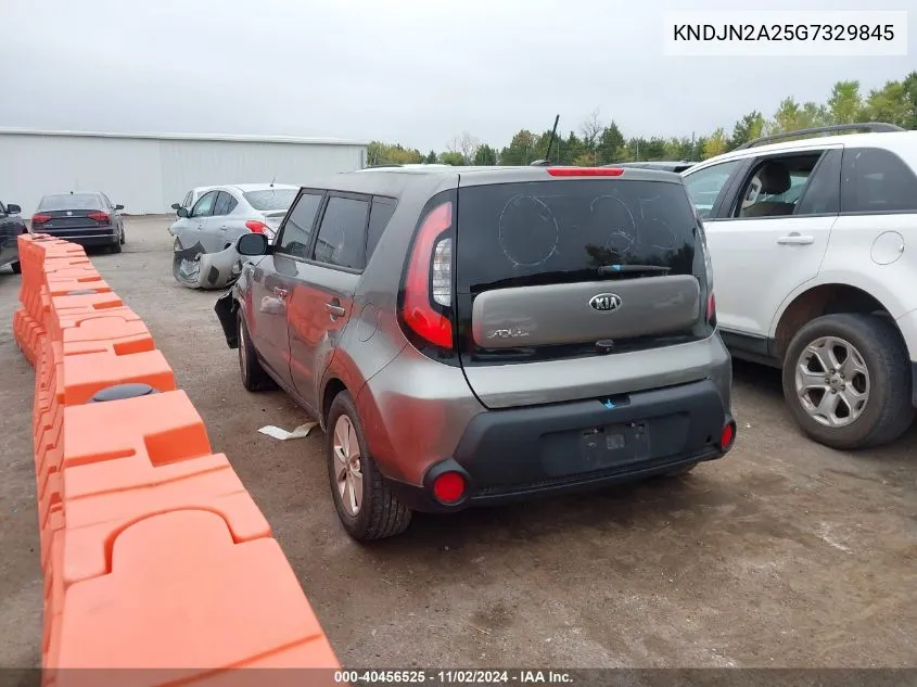 2016 Kia Soul VIN: KNDJN2A25G7329845 Lot: 40456525