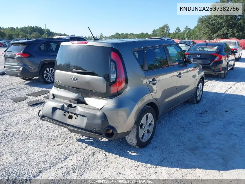 KNDJN2A25G7382786 2016 Kia Soul