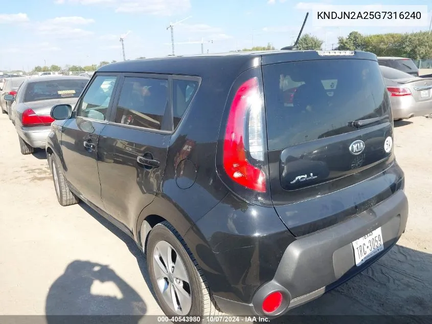 2016 Kia Soul VIN: KNDJN2A25G7316240 Lot: 40543980