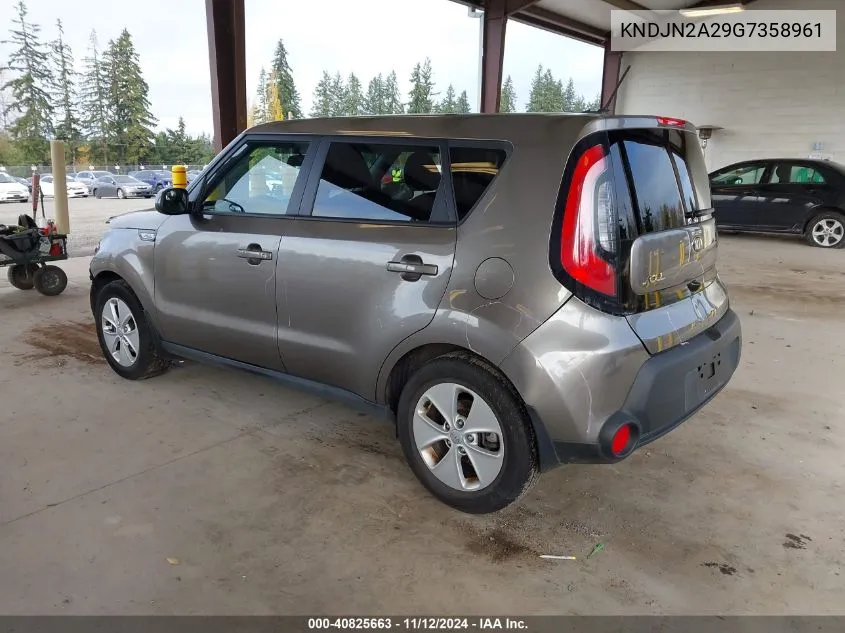 2016 Kia Soul VIN: KNDJN2A29G7358961 Lot: 40825663