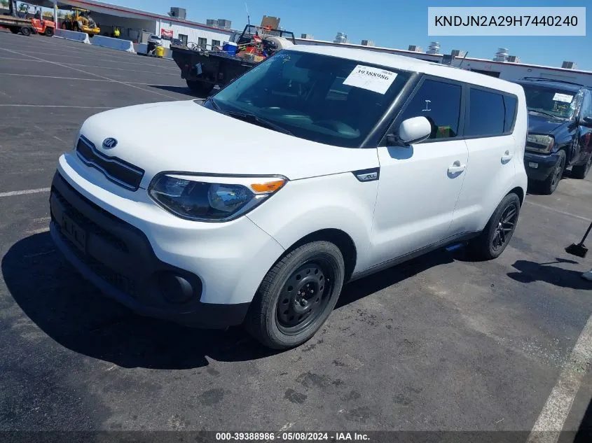 KNDJN2A29H7440240 2017 Kia Soul