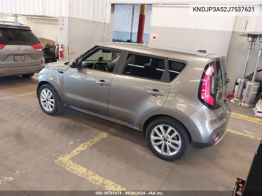 KNDJP3A52J7537621 2018 Kia Soul +