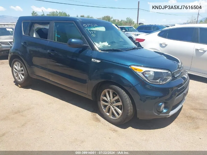 2018 Kia Soul + VIN: KNDJP3A5XJ7616504 Lot: 39914051