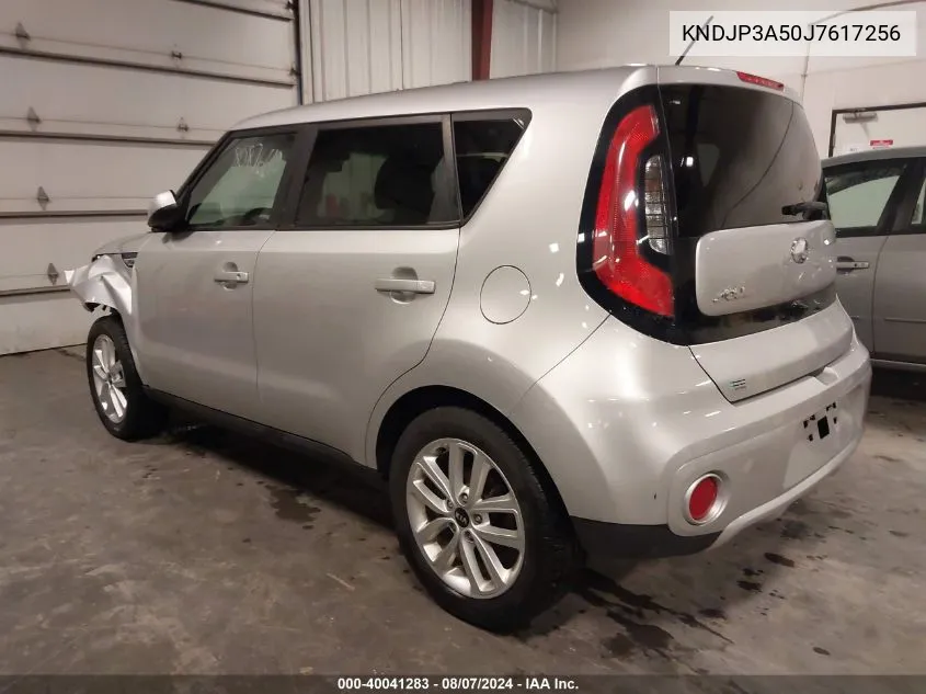 2018 Kia Soul + VIN: KNDJP3A50J7617256 Lot: 40041283