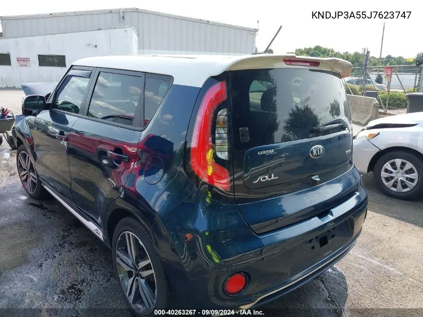 KNDJP3A55J7623747 2018 Kia Soul +