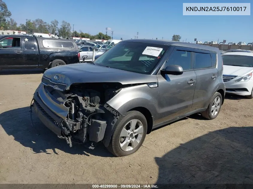 KNDJN2A25J7610017 2018 Kia Soul