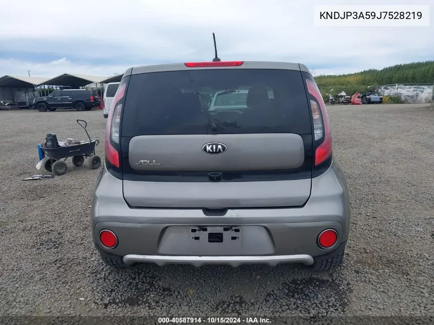 2018 Kia Soul + VIN: KNDJP3A59J7528219 Lot: 40587914