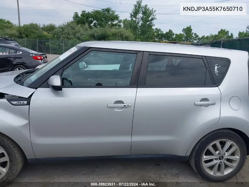 2019 Kia Soul + VIN: KNDJP3A55K7650710 Lot: 39923931