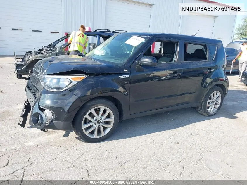 2019 Kia Soul + VIN: KNDJP3A50K7691455 Lot: 40054560