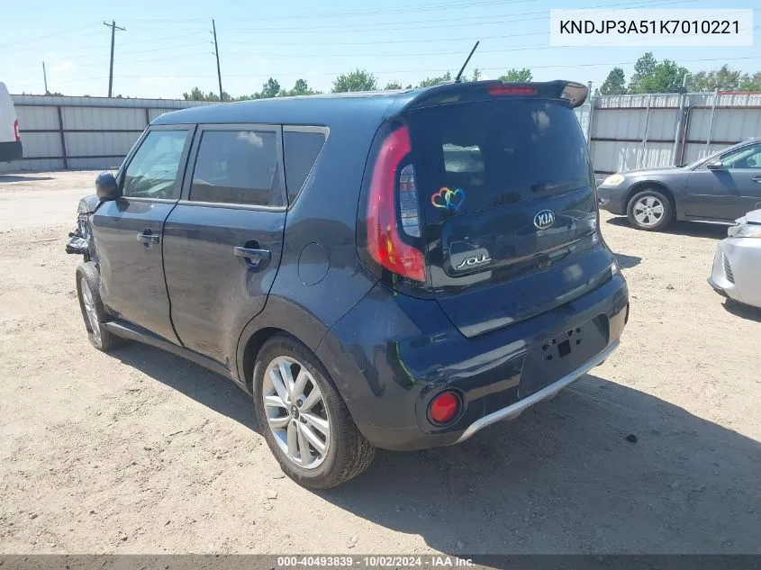 KNDJP3A51K7010221 2019 Kia Soul +