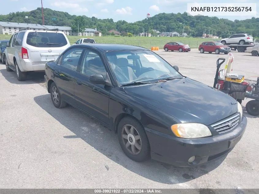 2003 Kia Spectra Ls VIN: KNAFB121735256754 Lot: 39921922