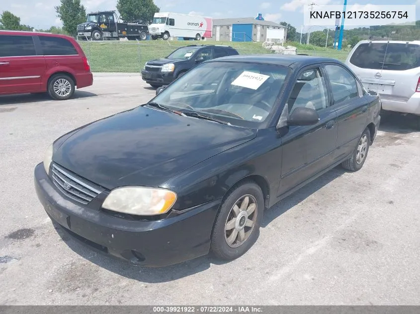 2003 Kia Spectra Ls VIN: KNAFB121735256754 Lot: 39921922