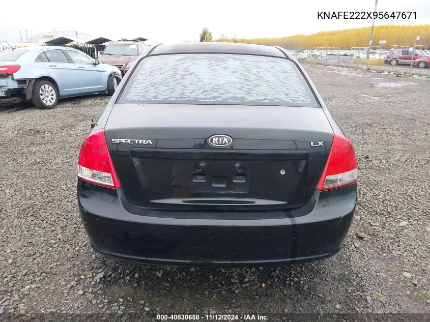 2009 Kia Spectra Lx VIN: KNAFE222X95647671 Lot: 40830658