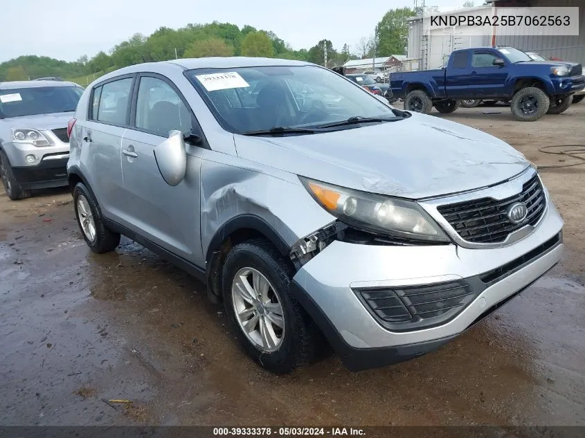 2011 Kia Sportage VIN: KNDPB3A25B7062563 Lot: 39333378