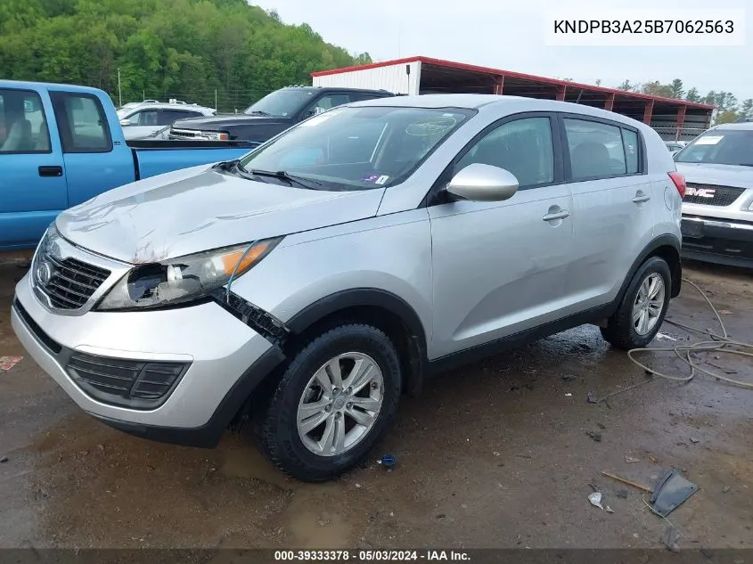 2011 Kia Sportage VIN: KNDPB3A25B7062563 Lot: 39333378