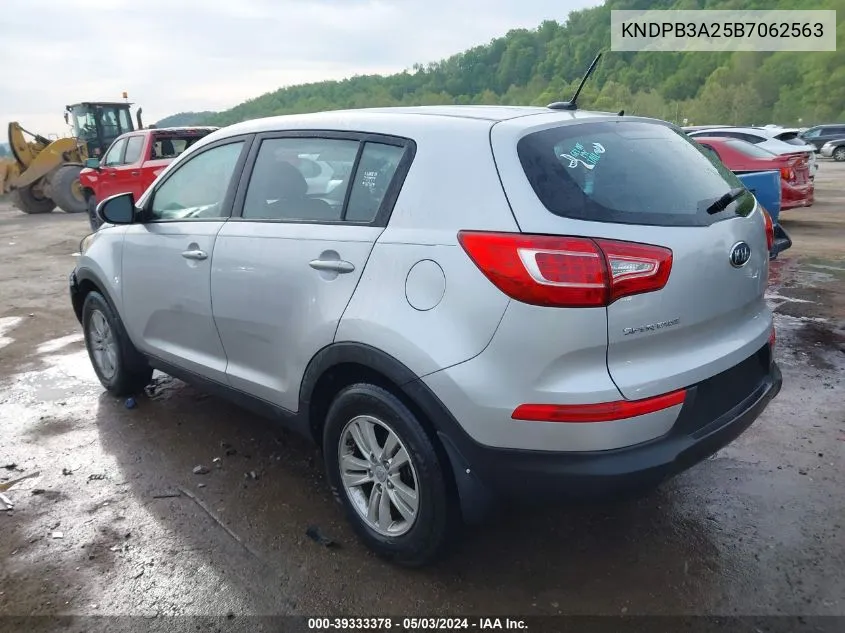 KNDPB3A25B7062563 2011 Kia Sportage