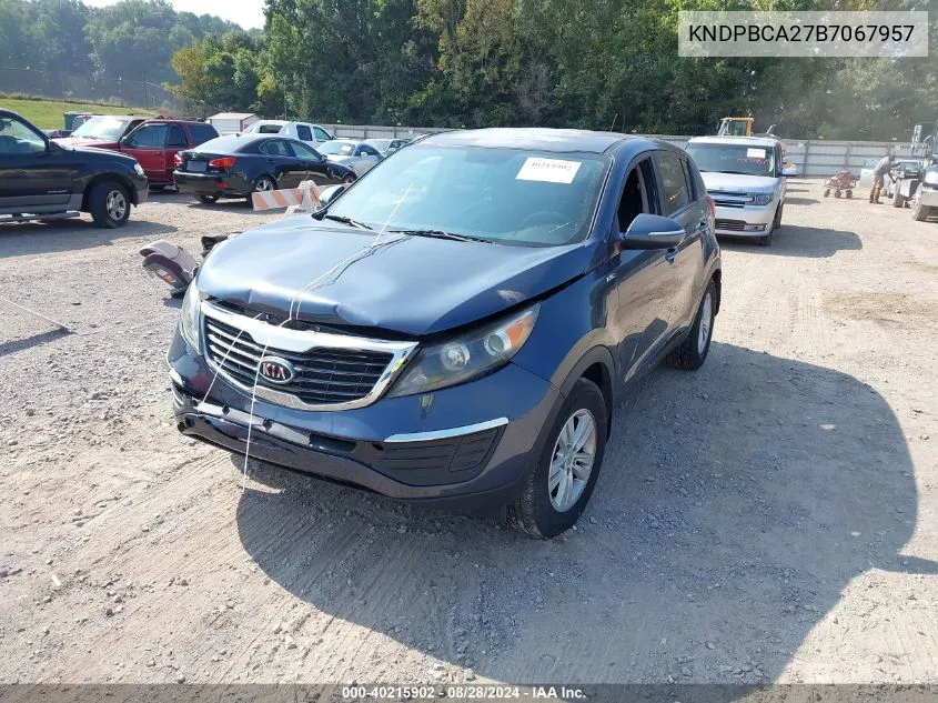 KNDPBCA27B7067957 2011 Kia Sportage Lx