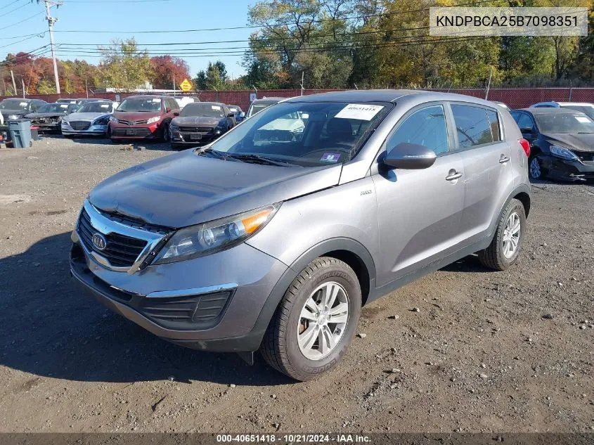 2011 Kia Sportage Lx VIN: KNDPBCA25B7098351 Lot: 40651418