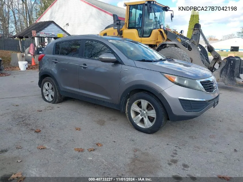 2011 Kia Sportage Lx VIN: KNDPBCA27B7042198 Lot: 40733227