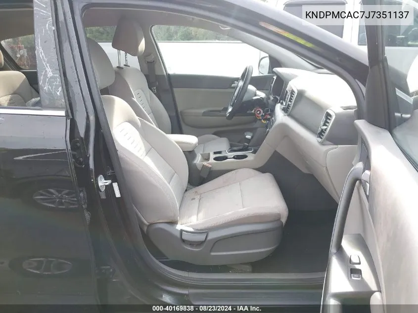 KNDPMCAC7J7351137 2018 Kia Sportage Lx