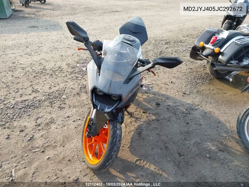 MD2JYJ405JC292672 2018 Ktm 390 Duke