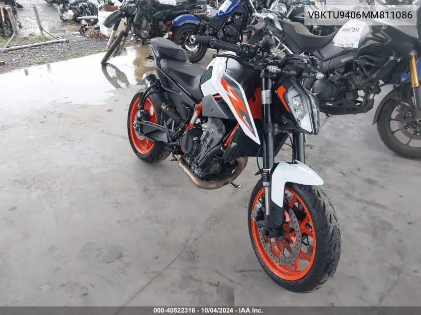 2021 Ktm 890 Duke R VIN: VBKTU9406MM811086 Lot: 40522316