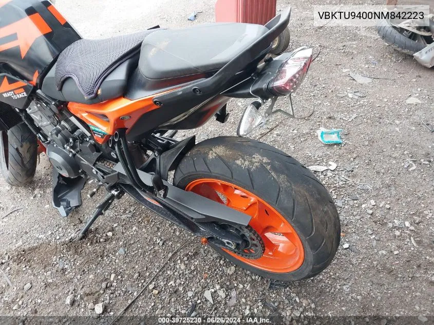 2022 Ktm 890 Duke R VIN: VBKTU9400NM842223 Lot: 39725230