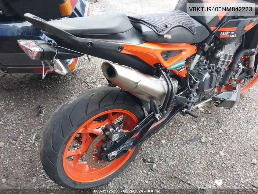 2022 Ktm 890 Duke R VIN: VBKTU9400NM842223 Lot: 39725230