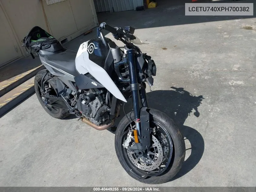 2023 Ktm 790 Duke VIN: LCETU740XPH700382 Lot: 40449255