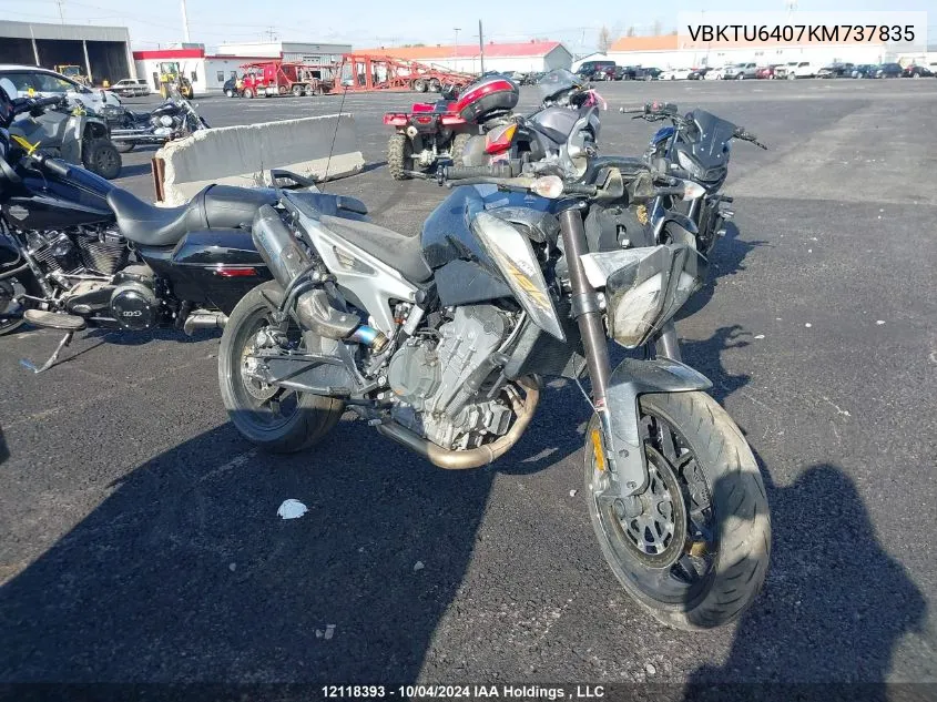 2019 Ktm 790 Duke VIN: VBKTU6407KM737835 Lot: 12118393