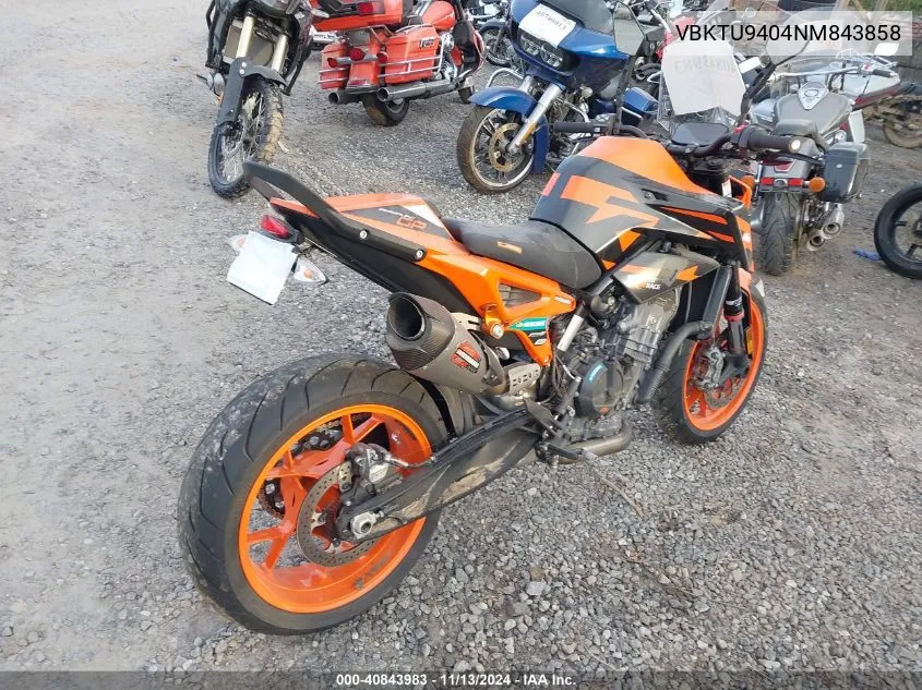 2022 Ktm 890 Duke R VIN: VBKTU9404NM843858 Lot: 40843983