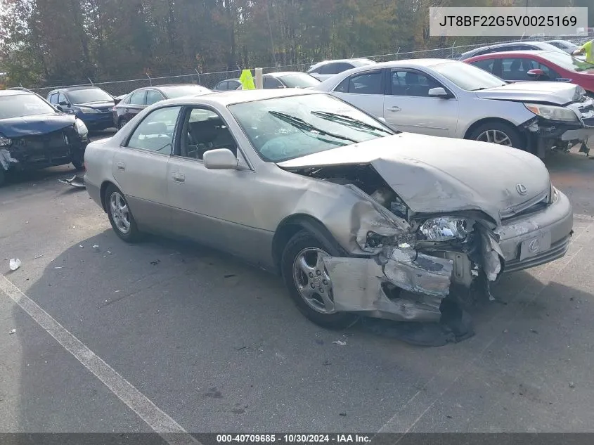 1997 Lexus Es 300 VIN: JT8BF22G5V0025169 Lot: 40709685