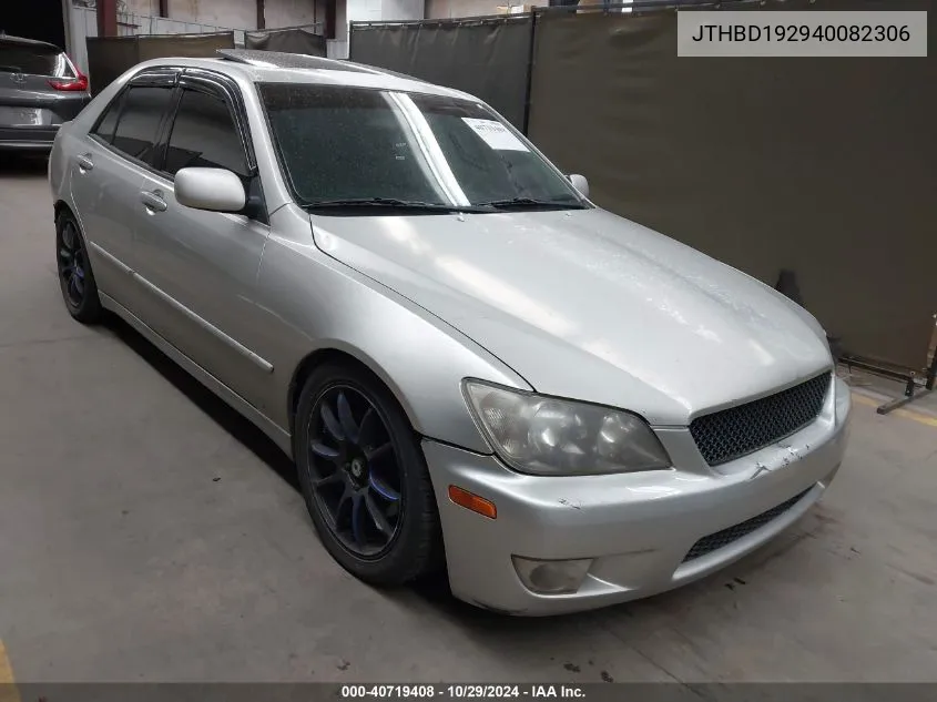 2004 Lexus Is VIN: JTHBD192940082306 Lot: 40719408