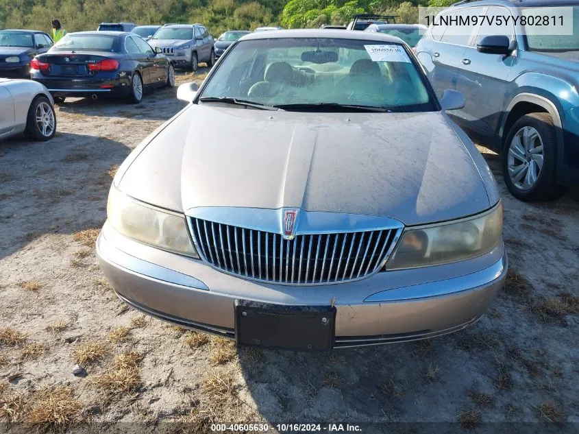 1LNHM97V5YY802811 2000 Lincoln Continental