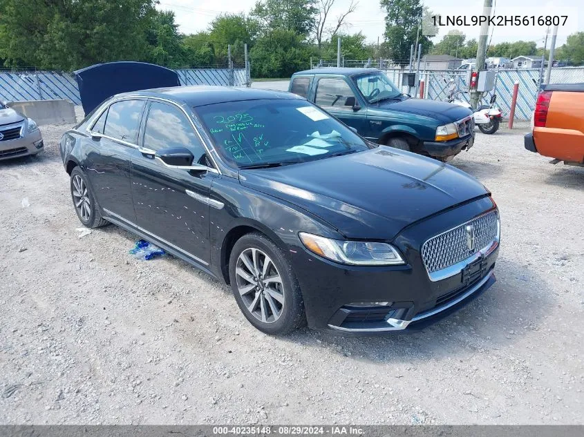 2017 Lincoln Continental Premiere VIN: 1LN6L9PK2H5616807 Lot: 40235148