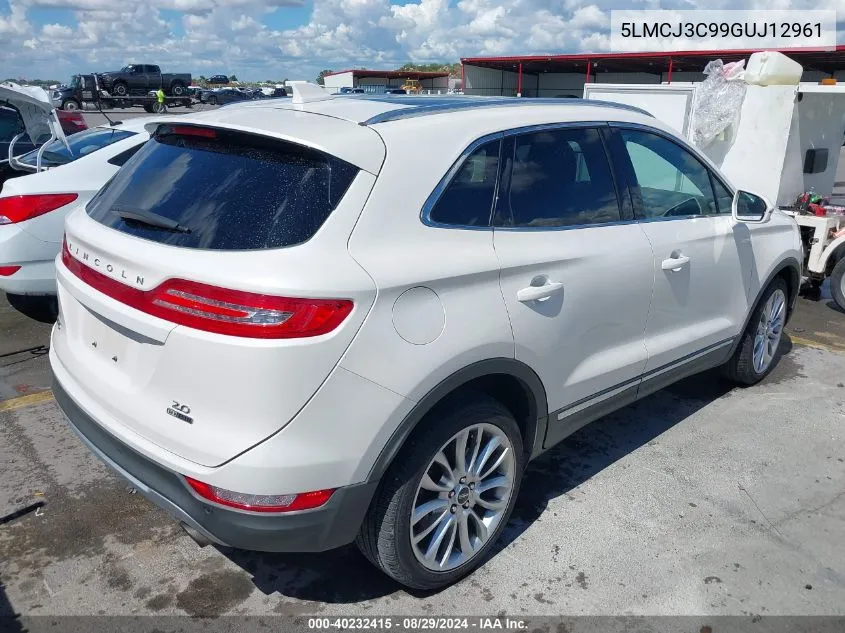 5LMCJ3C99GUJ12961 2016 Lincoln Mkc Reserve