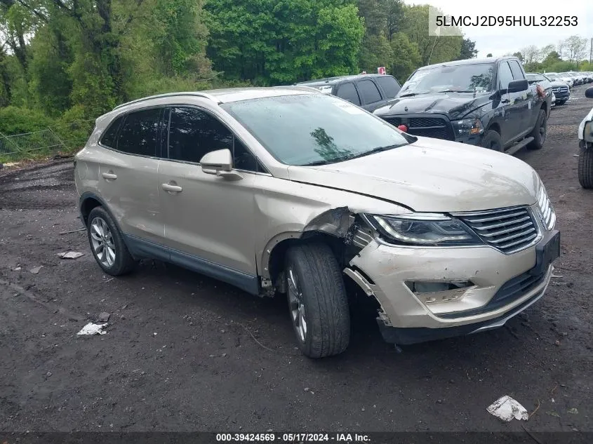 2017 Lincoln Mkc Select VIN: 5LMCJ2D95HUL32253 Lot: 39424569