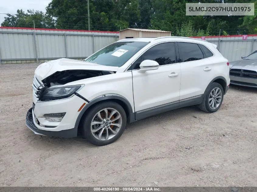 5LMCJ2C97HUL01975 2017 Lincoln Mkc Select