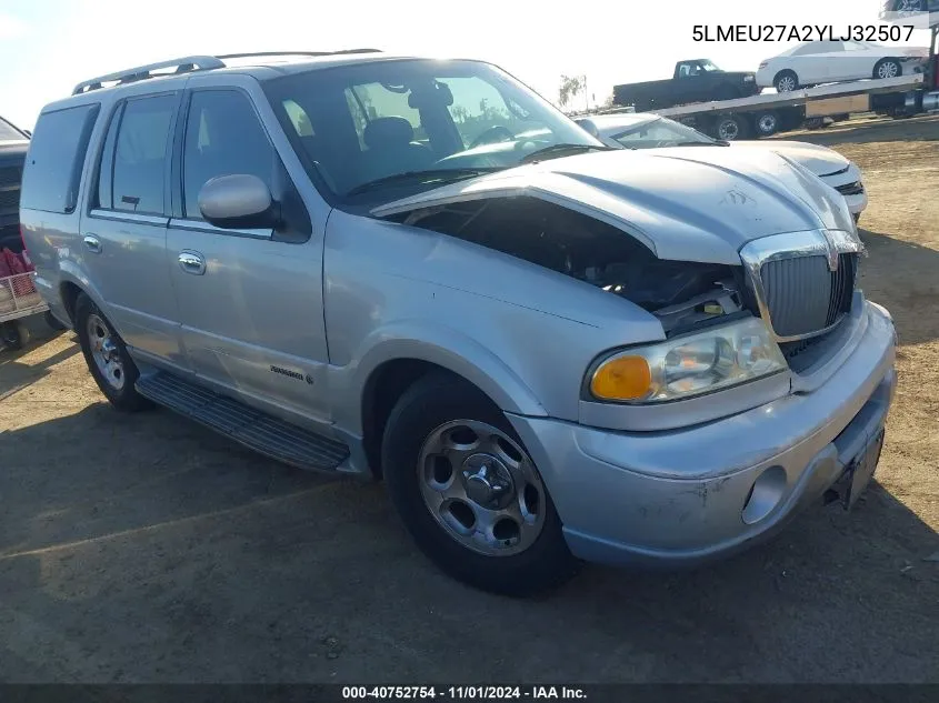 2000 Lincoln Navigator VIN: 5LMEU27A2YLJ32507 Lot: 40752754