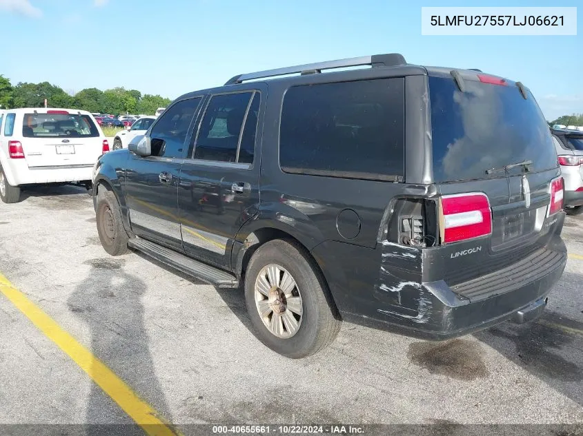 2007 Lincoln Navigator Ultimate VIN: 5LMFU27557LJ06621 Lot: 40655661