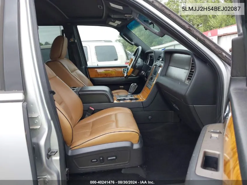 2011 Lincoln Navigator VIN: 5LMJJ2H54BEJ02087 Lot: 40241476