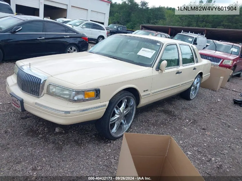 1LNLM82W4VY601904 1997 Lincoln Town Car Signature