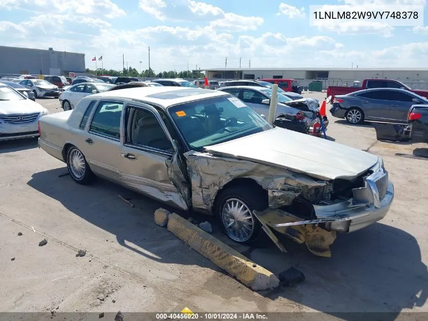 1997 Lincoln Town Car Signature VIN: 1LNLM82W9VY748378 Lot: 40456020