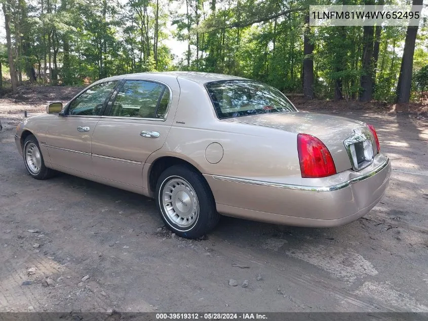 1LNFM81W4WY652495 1998 Lincoln Town Car Executive