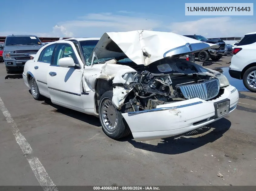 1LNHM83W0XY716443 1999 Lincoln Town Car Cartier