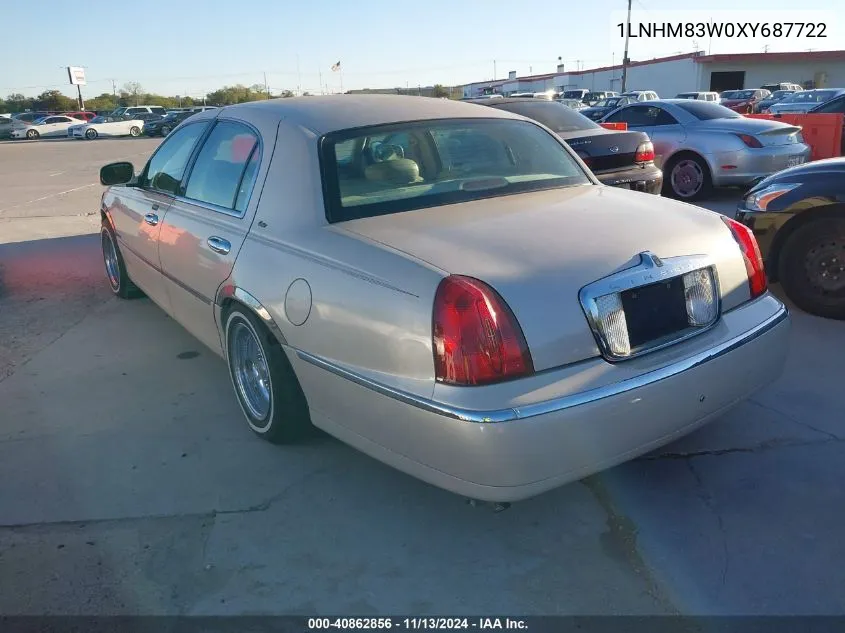 1999 Lincoln Town Car Cartier VIN: 1LNHM83W0XY687722 Lot: 40862856